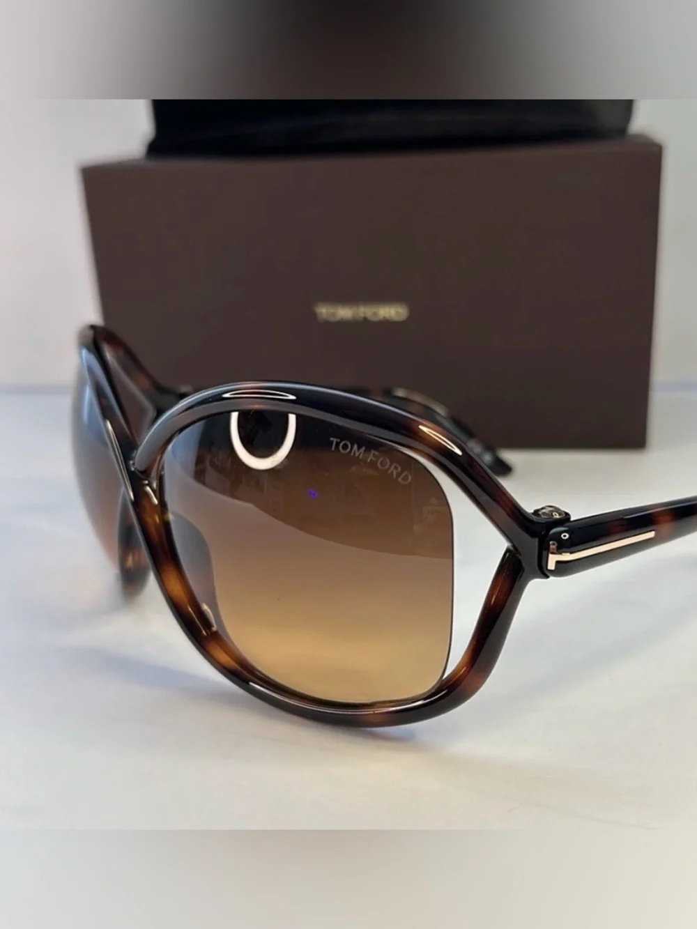 TOM FORD Bettina FT1068/S 52F. MSRP $650